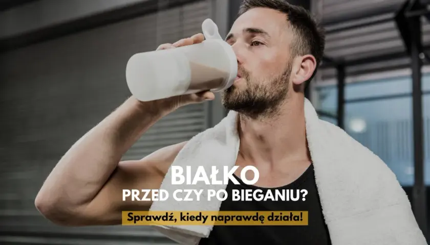 Mężczyzna pije białko z shakera po treningu. Czy białko przed treningiem jest lepsze? Sprawdź, kiedy naprawdę działa!